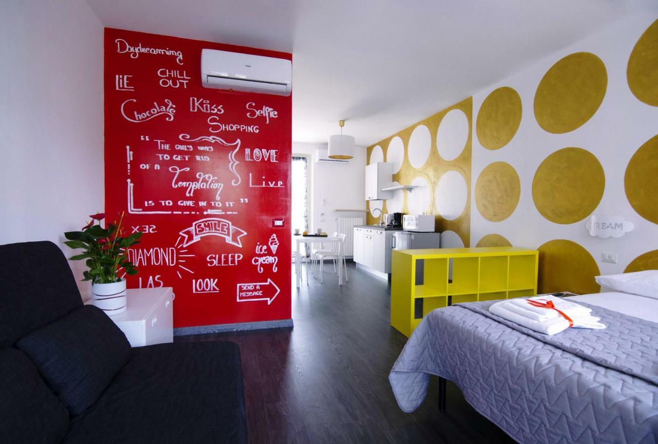 Casa Degli Artisti Apartamento Caprino Veronese Exterior foto